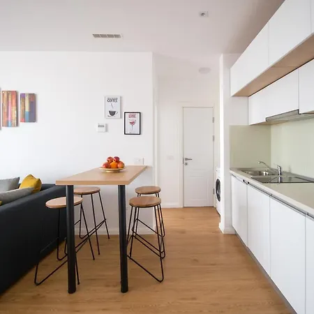 Apartamente In Mamaia Nord *
